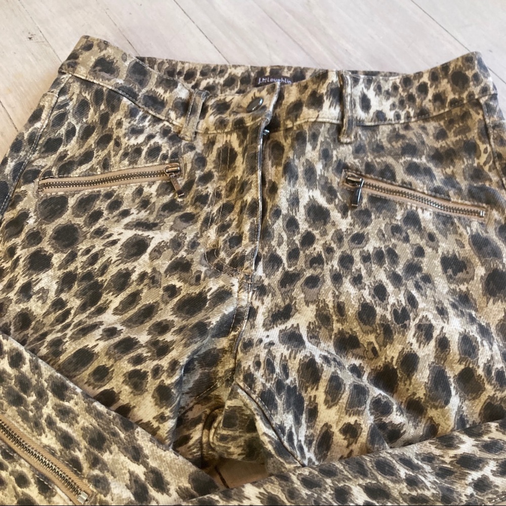 J.McLaughlin Leopard Baxter Jeans - Picture 4 of 6